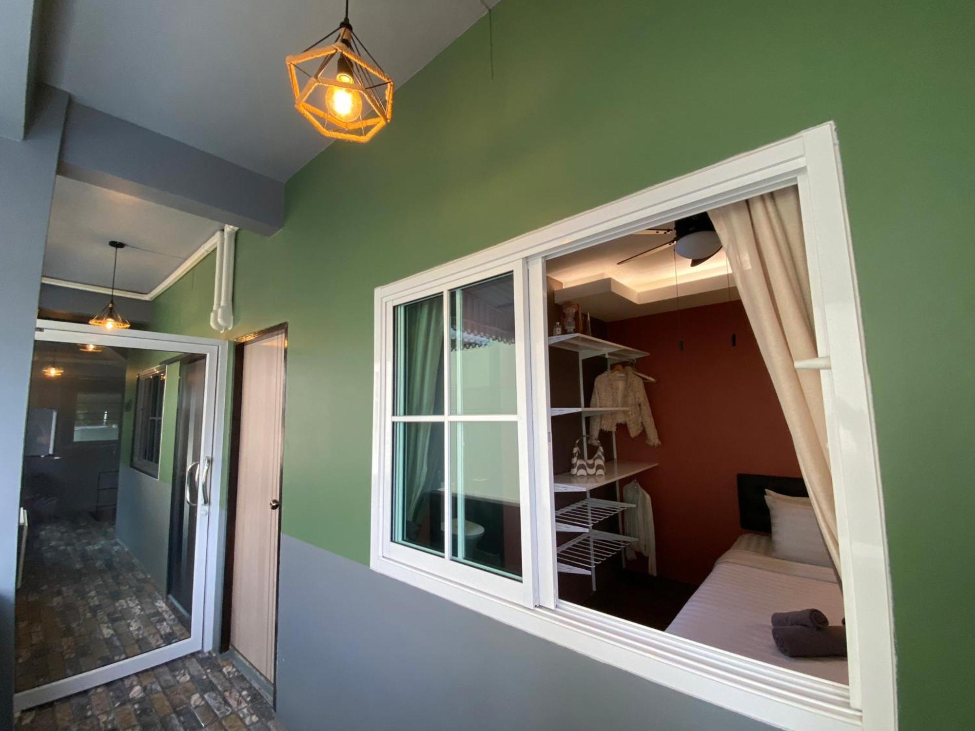 Varietyd-Dayhostel Huahin Exterior photo